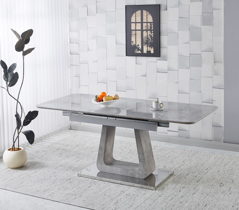Pacific Extending Dining Table in situ