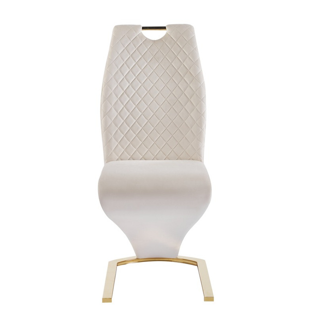 Dolly Dining Chair in situ