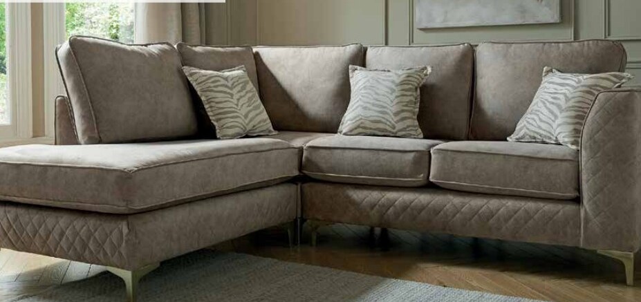 Mayfair Quilted Handcrafted Sofa